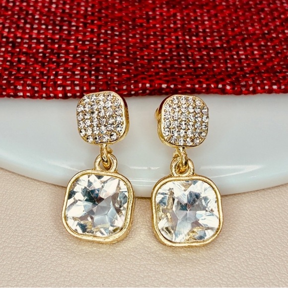 Luzy Jewelry Jewelry - Gold Crystal Dangle Drop Earrings